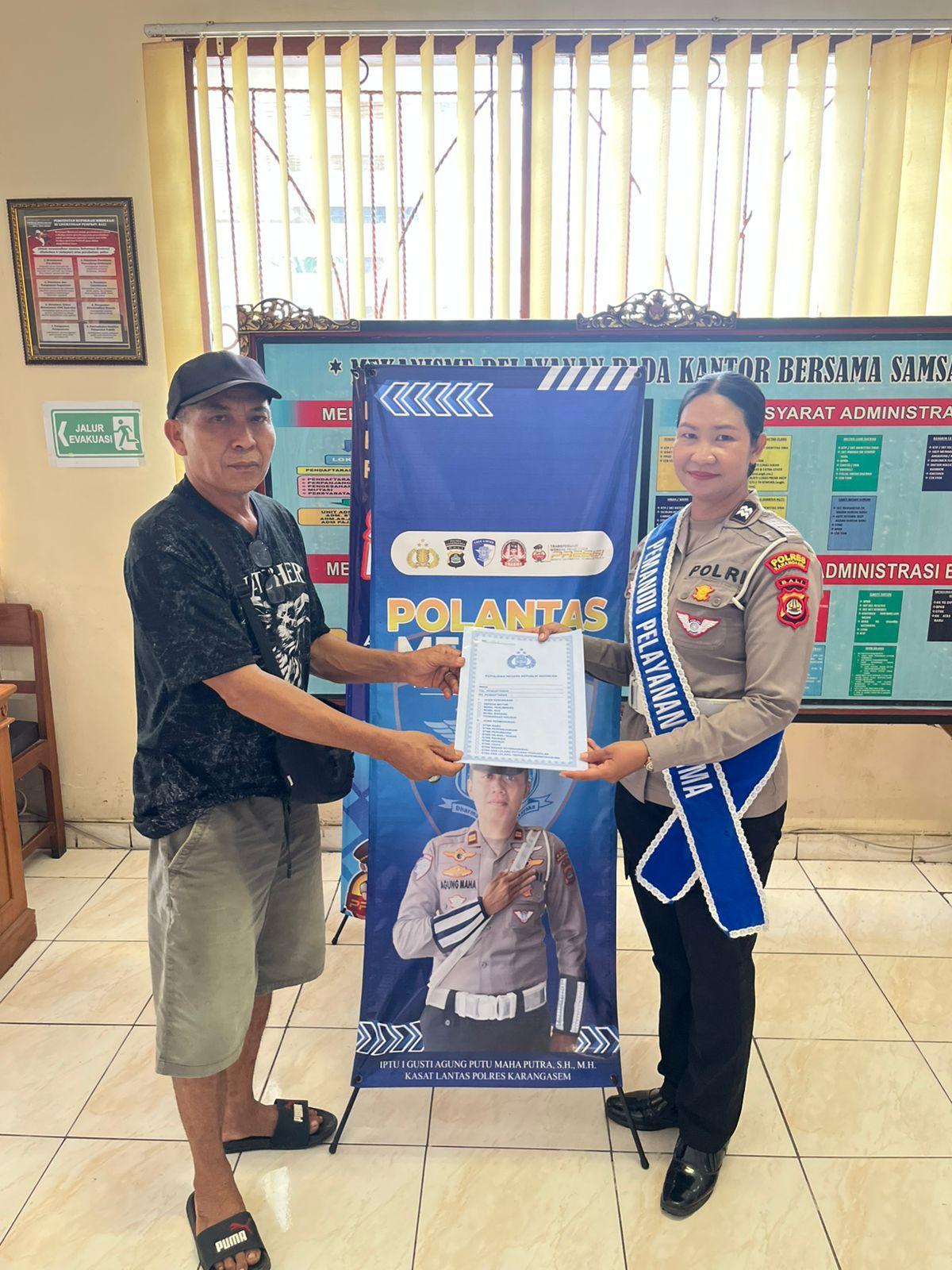 Polres Karangasem  Terus Gencarkan Aplikasi Signal Samsat, Permudah Layanan Pajak bagi Masyarakat 