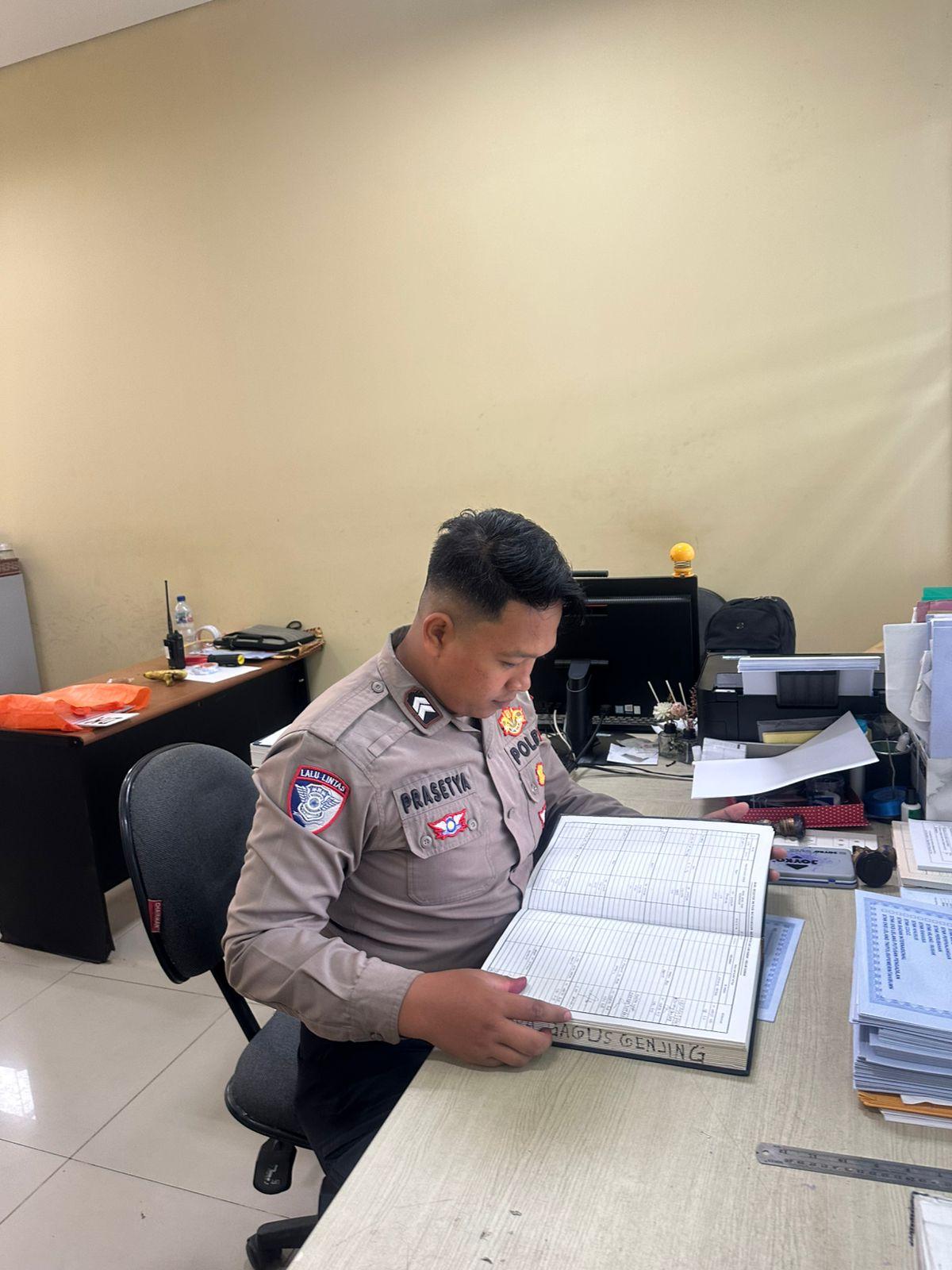 Sat Lantas Polres Karangasem Berikan Pelayanan Prima di BPKB