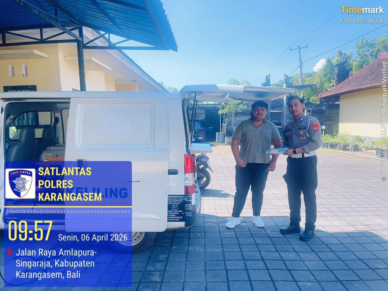 Sat Lantas Karangasem Berikan Pelayanan SAMSAT Keliling