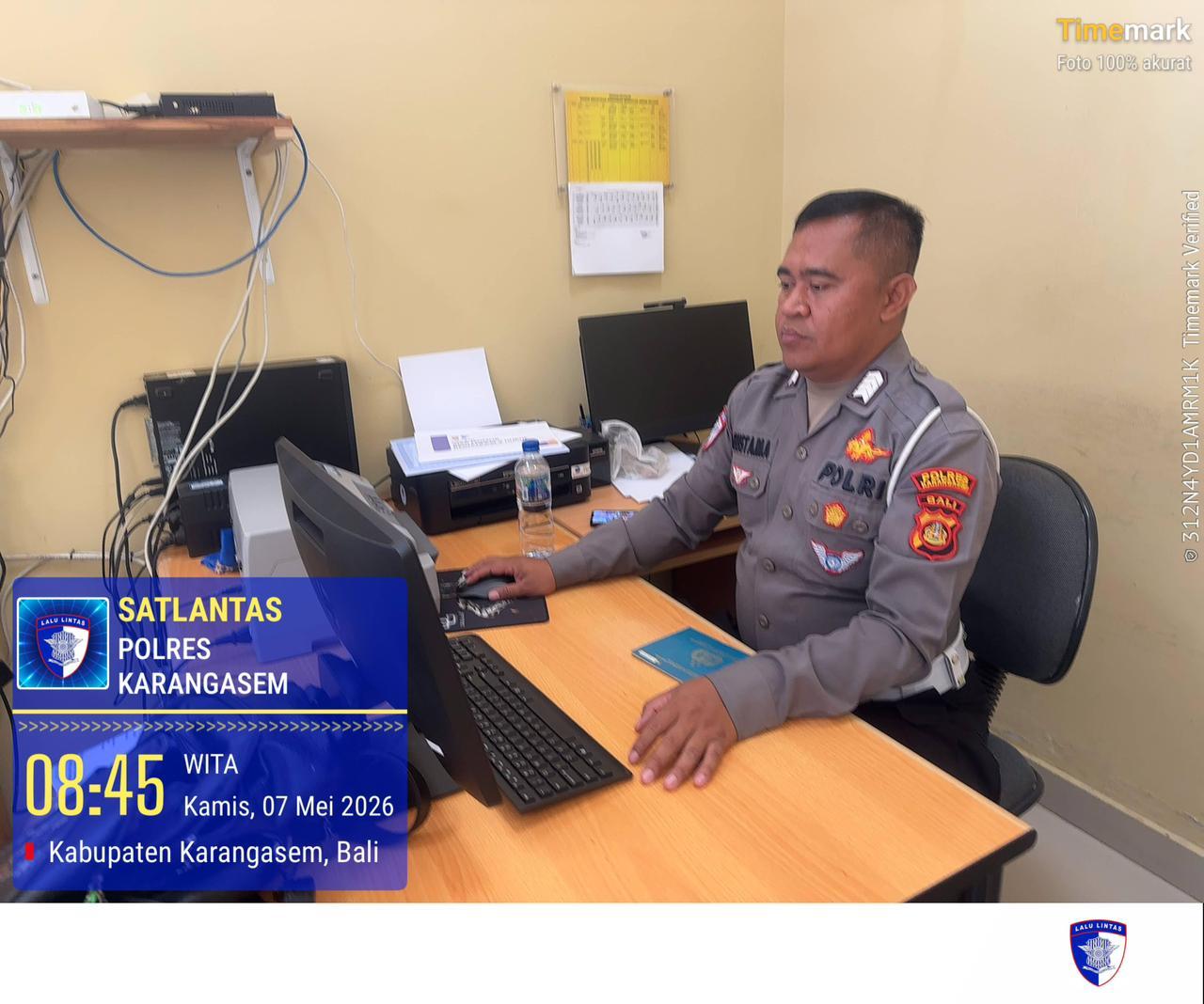Sat Lantas Polres Karangasem Berikan Pelayanan Prima di BPKB