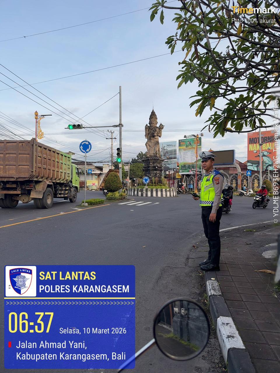 Personil Lantas Laksanakan Gatur Pagi Demi Ketertiban Dan Kelancaran Arus Lalin Di Ktl 1 Subagan