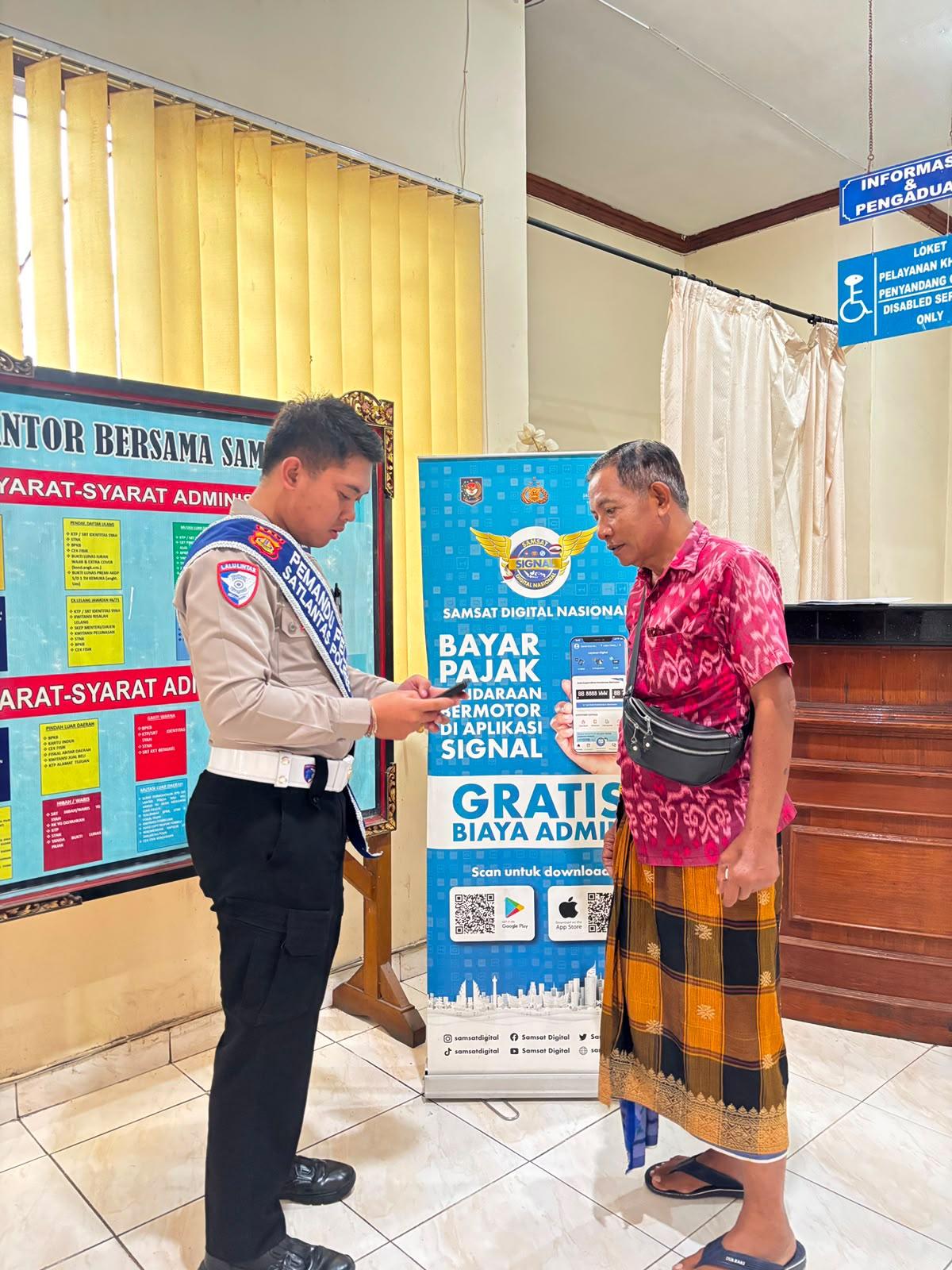 Polres Karangasem  Terus Gencarkan Aplikasi Signal Samsat, Permudah Layanan Pajak bagi Masyarakat 