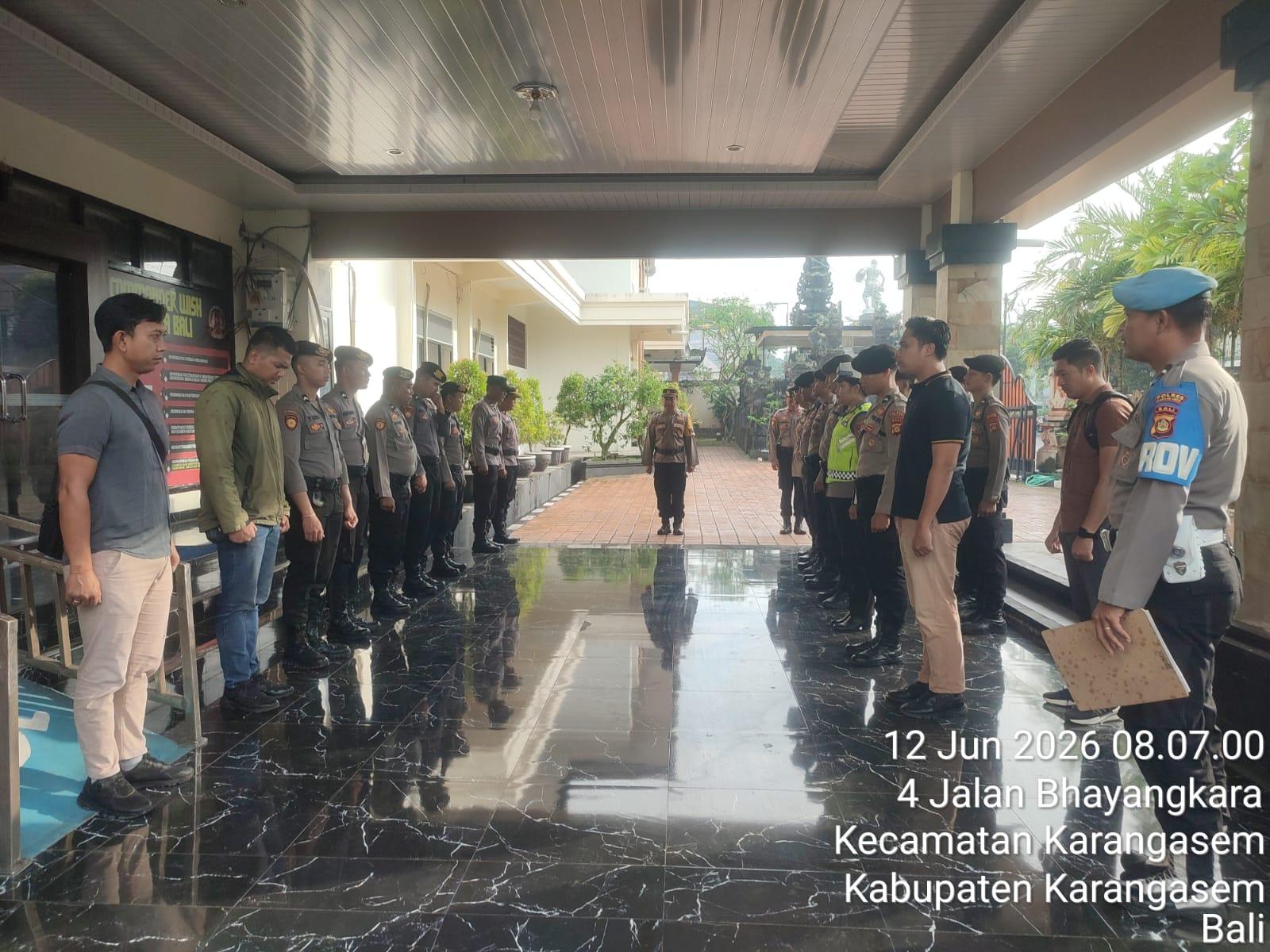 Laksanakan Tugas Piket Mako, Sat Lantas Polres Karangasem Ikuti Serah Terima Tugas Jaga