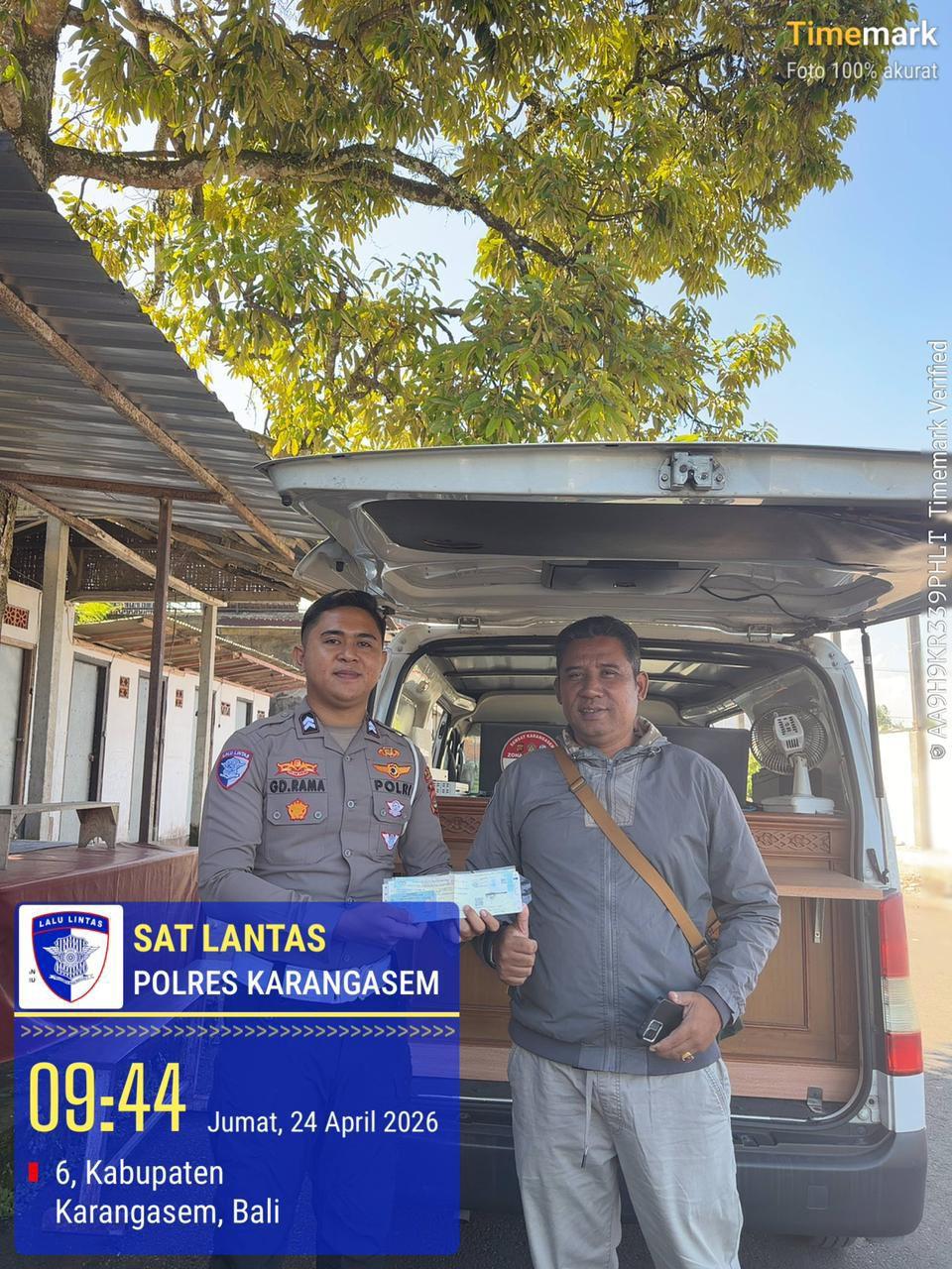 Sat Lantas Karangasem Berikan Pelayanan SAMSAT Keliling