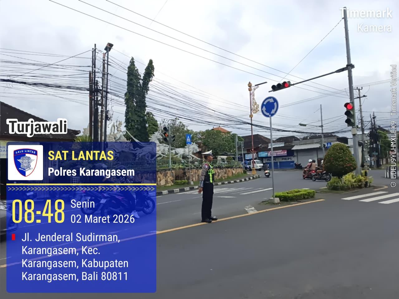 Personil Lantas Laksanakan Gatur Pagi Demi Ketertiban Dan Kelancaran Arus Lalin Di Ktl 1 Subagan