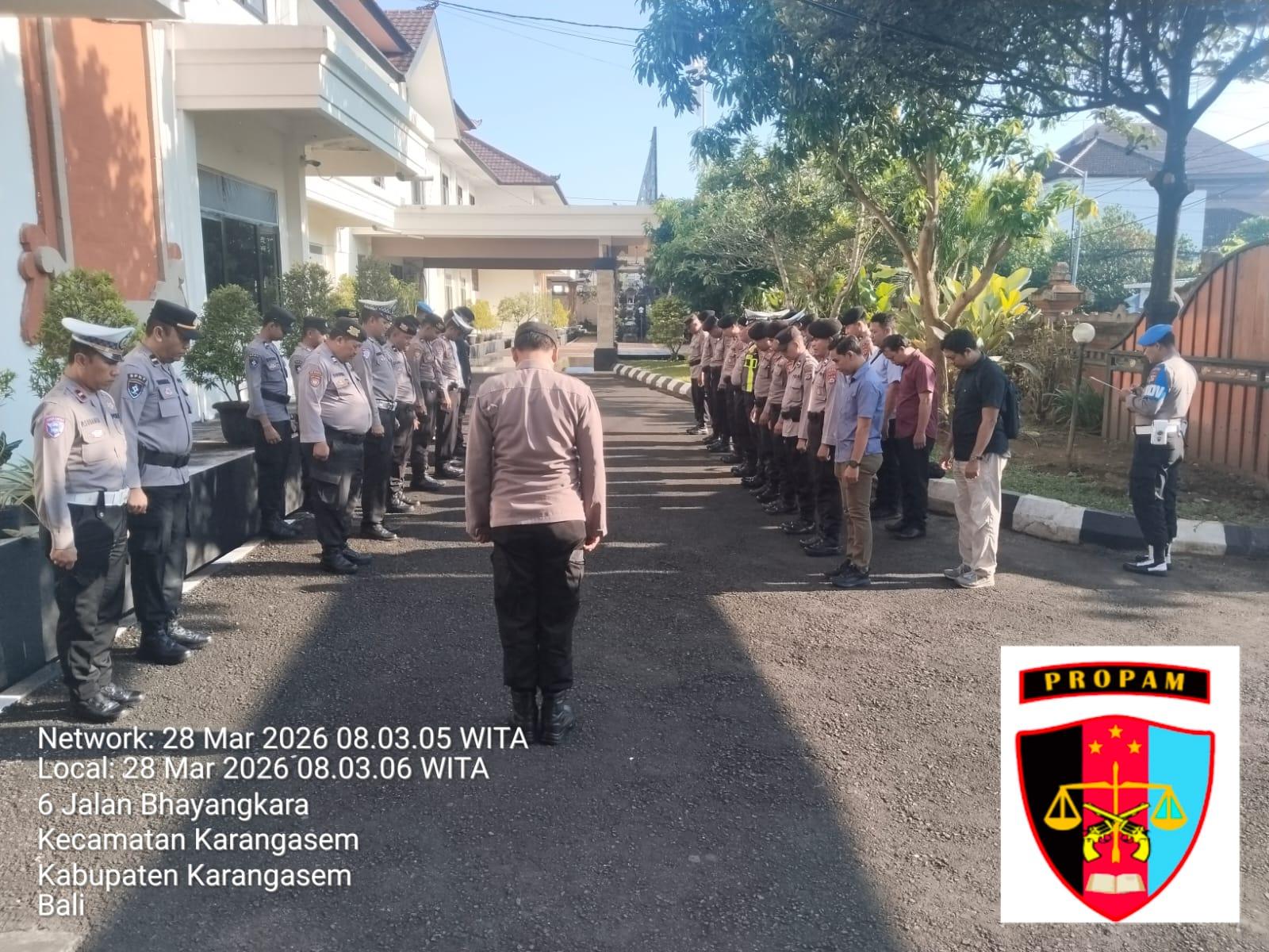 Laksanakan Tugas Piket Mako, Sat Lantas Polres Karangasem Ikuti Serah Terima Tugas Jaga