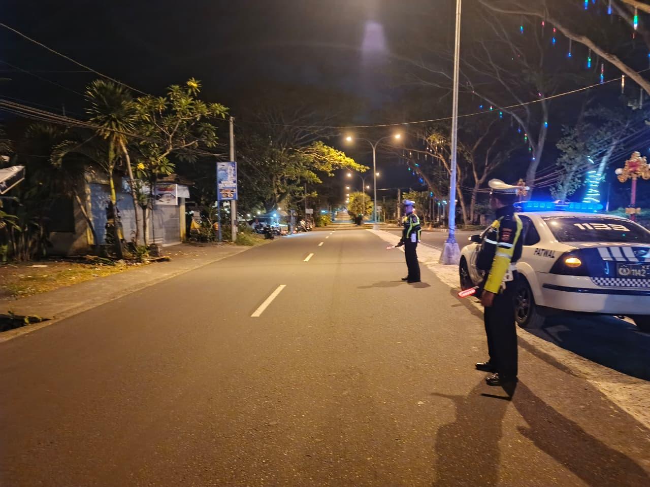 Cegah Balap Liar Sat Lantas Polres Karangasem  Gelar Patroli pada Malam Hari