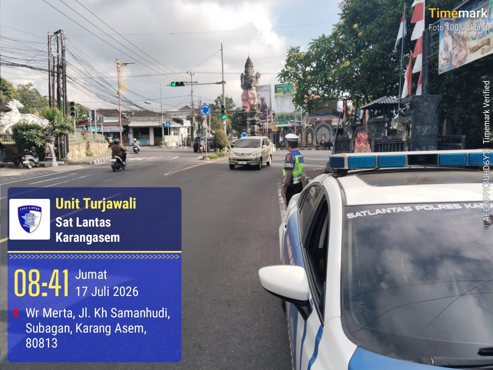 Personil Lantas Laksanakan Gatur Pagi Demi Ketertiban Dan Kelancaran Arus Lalin Di Ktl 1 Subagan