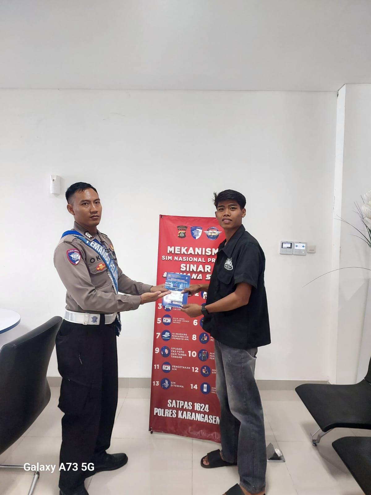 Berikan Kemudahan kepada Masyarakat, Polres Karangasem Ajak Masyarakat Manfaatkan Layanan SIM Online SINAR