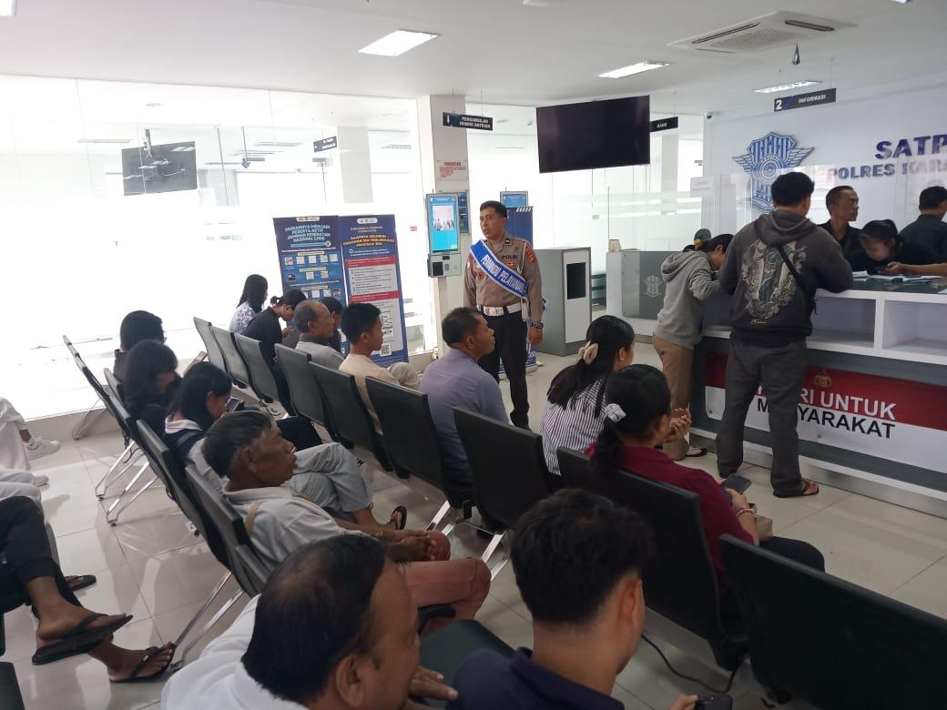 Satlantas Polres Karangasem Tingkatkan Pelayanan SIM dan Edukasi Pengendara untuk Cegah Laka Lantas