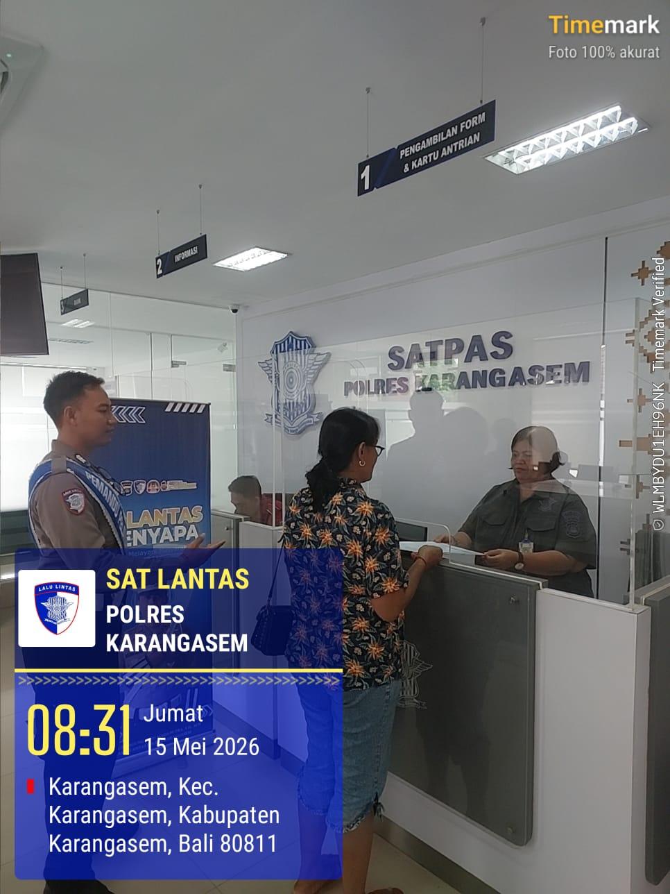 Wujudkan Pelayanan Prima, Satpas Polres Karangasem Laksanakan Pelayanan dengan Senyum, Sapa, Salam