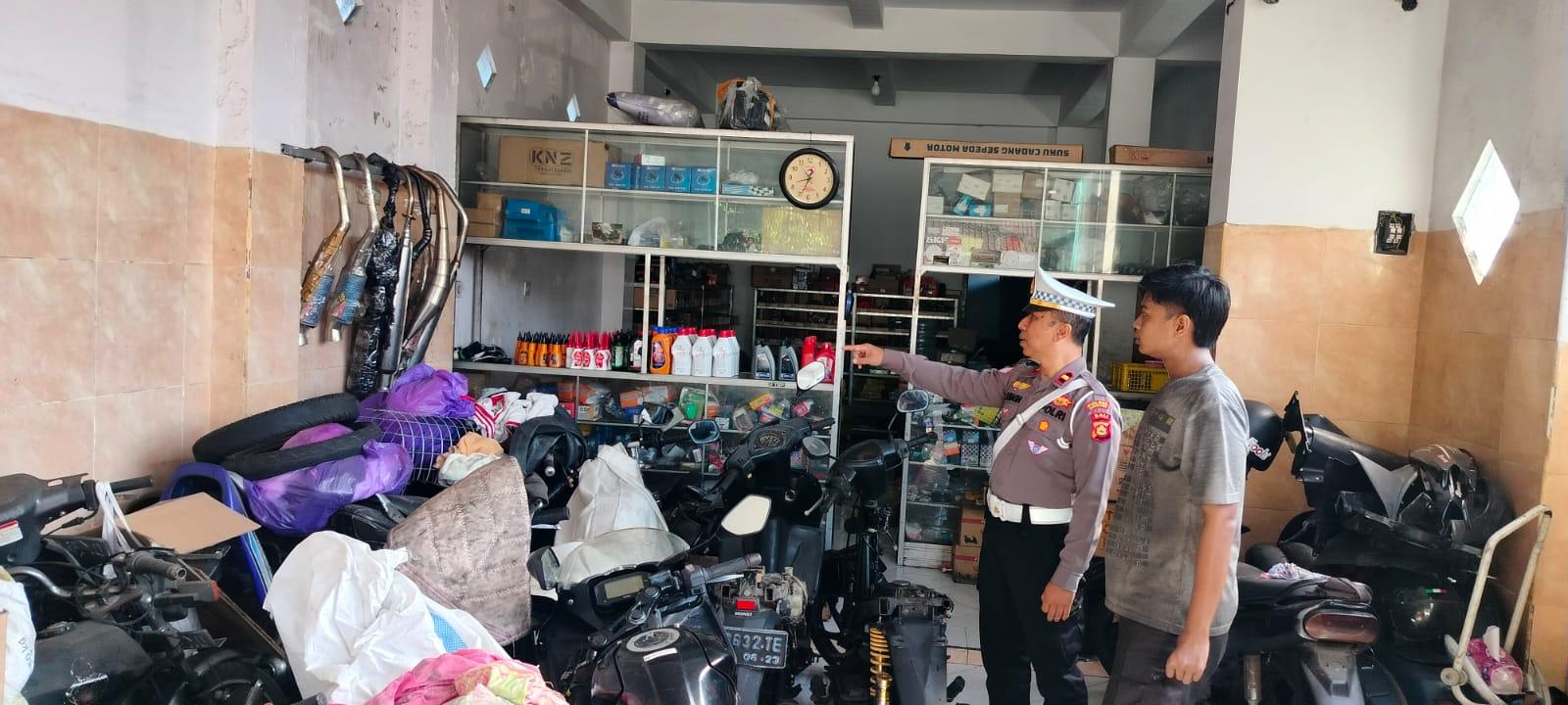 Sat Lantas Polres Karangasem  Gencar Sosialisasi Larangan Knalpot Brong