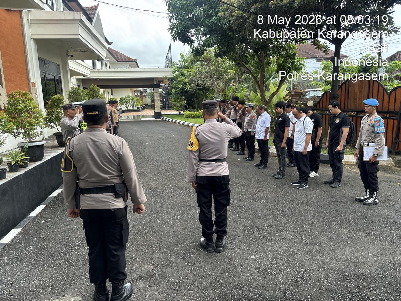 Laksanakan Tugas Piket Mako, Sat Lantas Polres Karangasem Ikuti Serah Terima Tugas Jaga