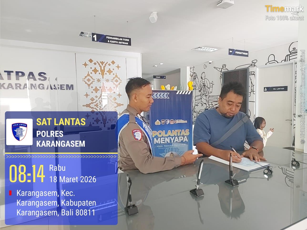 Wujudkan Pelayanan Prima, Satpas Polres Karangasem Laksanakan Pelayanan dengan Senyum, Sapa, Salam