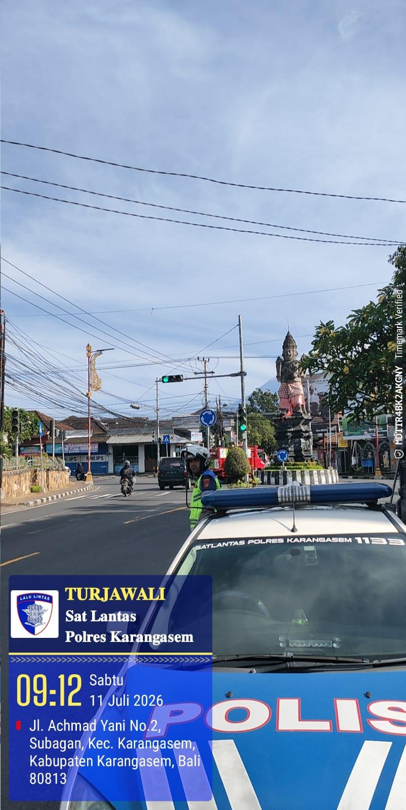 Personil Lantas Laksanakan Gatur Pagi Demi Ketertiban Dan Kelancaran Arus Lalin Di Ktl 1 Subagan