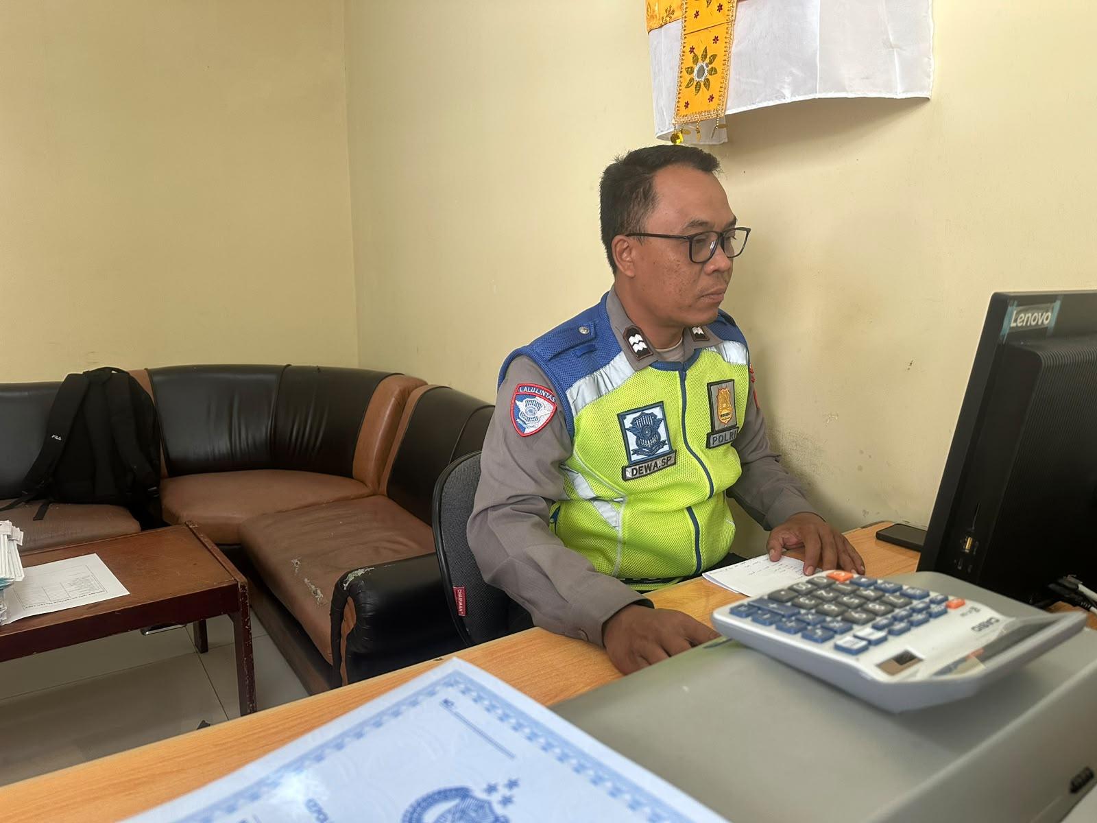 Wujudkan Pelayanan Prima, Sat Lantas Polres Karangasem Komit Berikan Kemudahan Pengurusan BPKB
