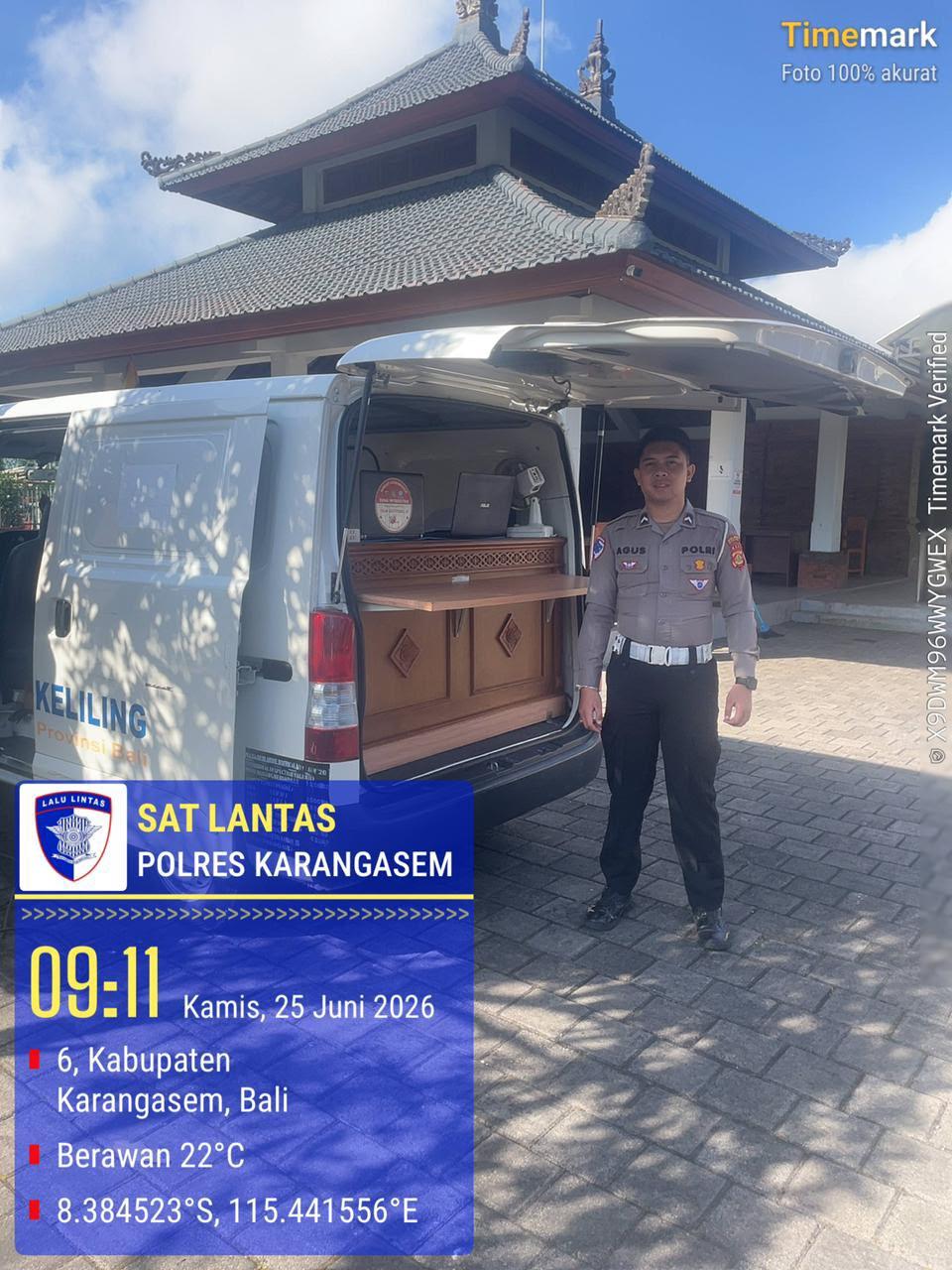 Sat Lantas Karangasem Berikan Pelayanan SAMSAT Keliling