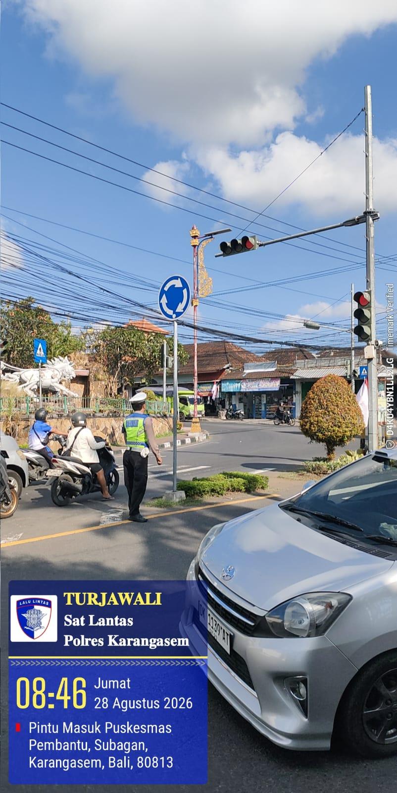 Personil Lantas Laksanakan Gatur Pagi Demi Ketertiban dan Kelancaran Arus Lalin di Ktl 1 Subagan