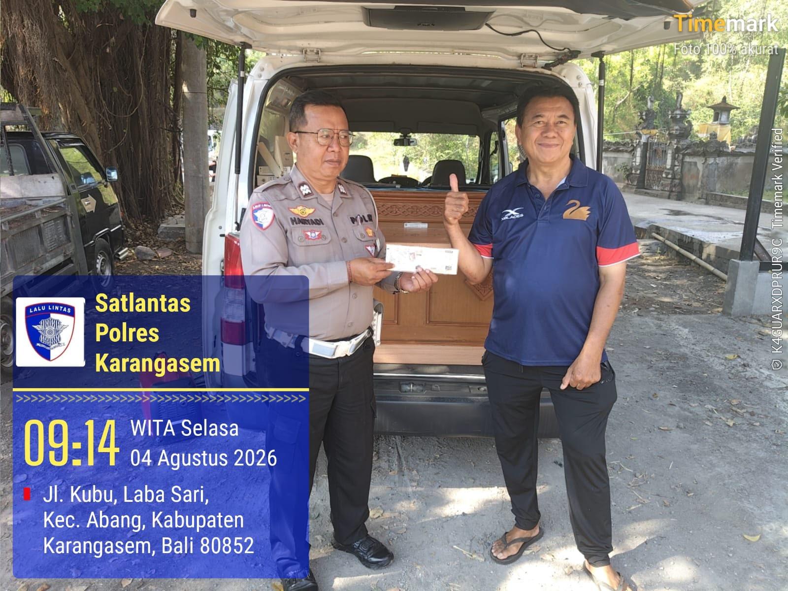 Sat Lantas Karangasem Berikan Pelayanan SAMSAT Keliling