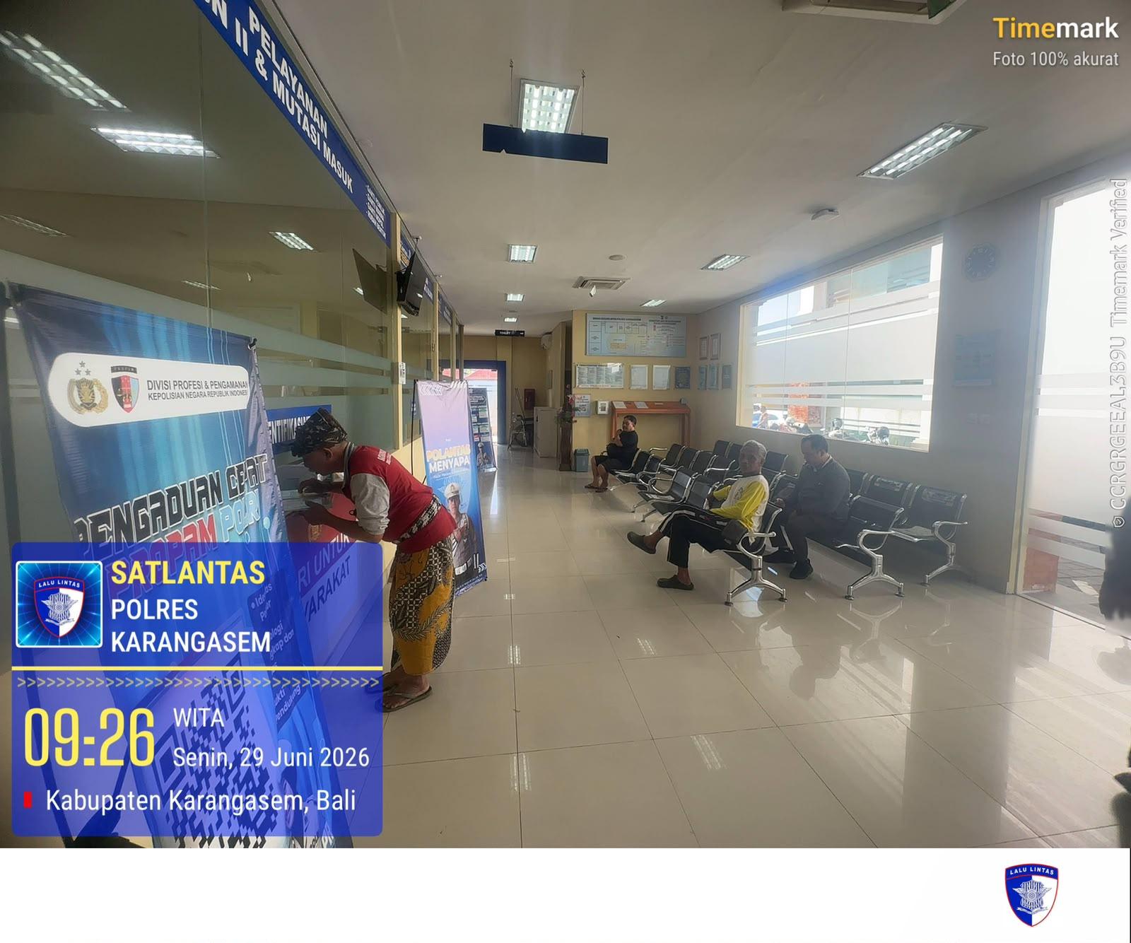 Sat Lantas Polres Karangasem Berikan Pelayanan Prima di BPKB