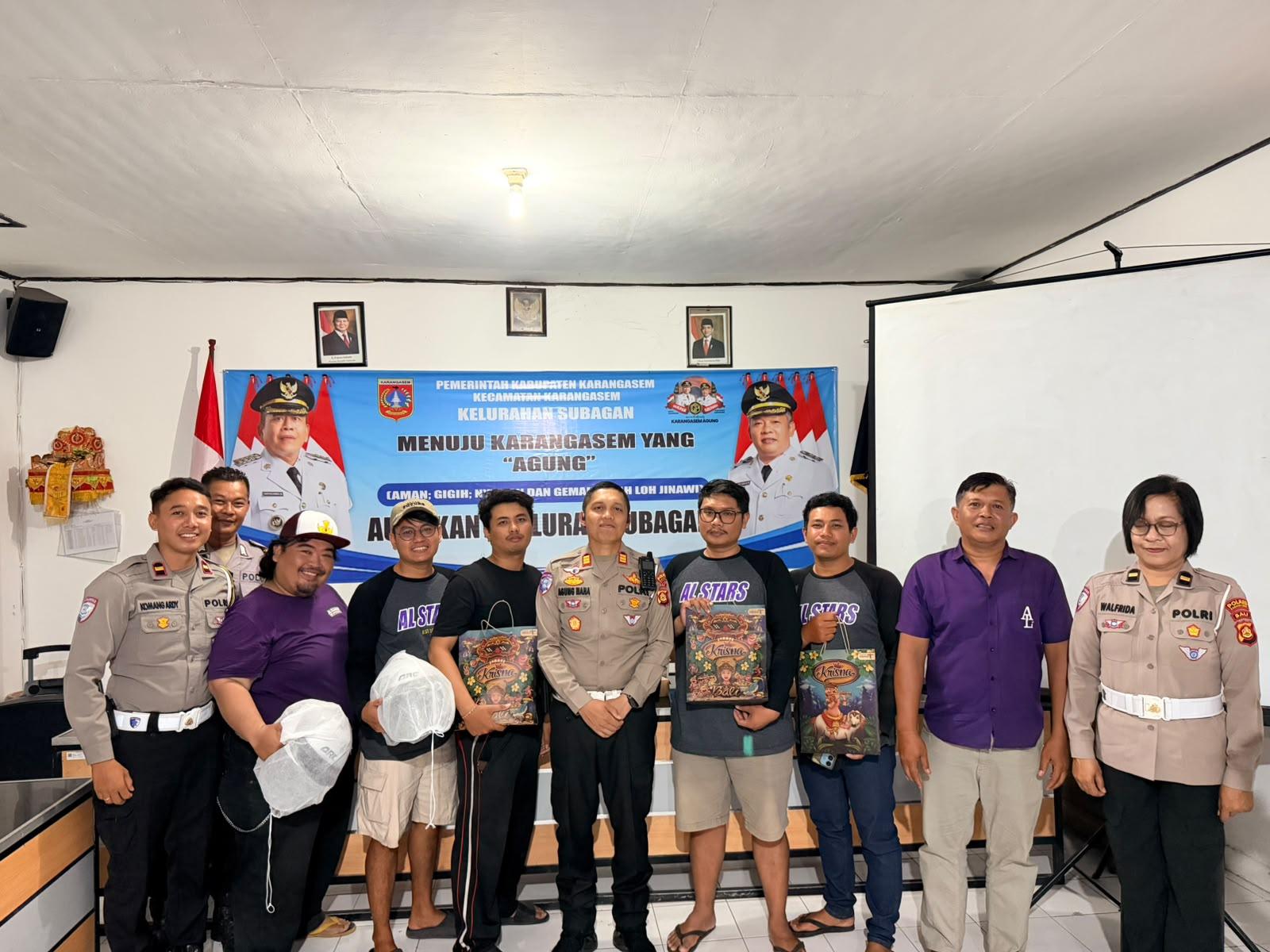 Polantas Menyapa, Unit Kamsel Sat Lantas Polres Karangasem Laksanakan Dialogis terhadap Ojek Online dipimpin Langsung Oleh Kasat Lantas